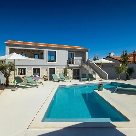 Casa Juno *