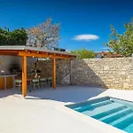 Будинок відпочинку Casa Juno Пореч