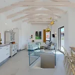 Casa Juno * פורץ